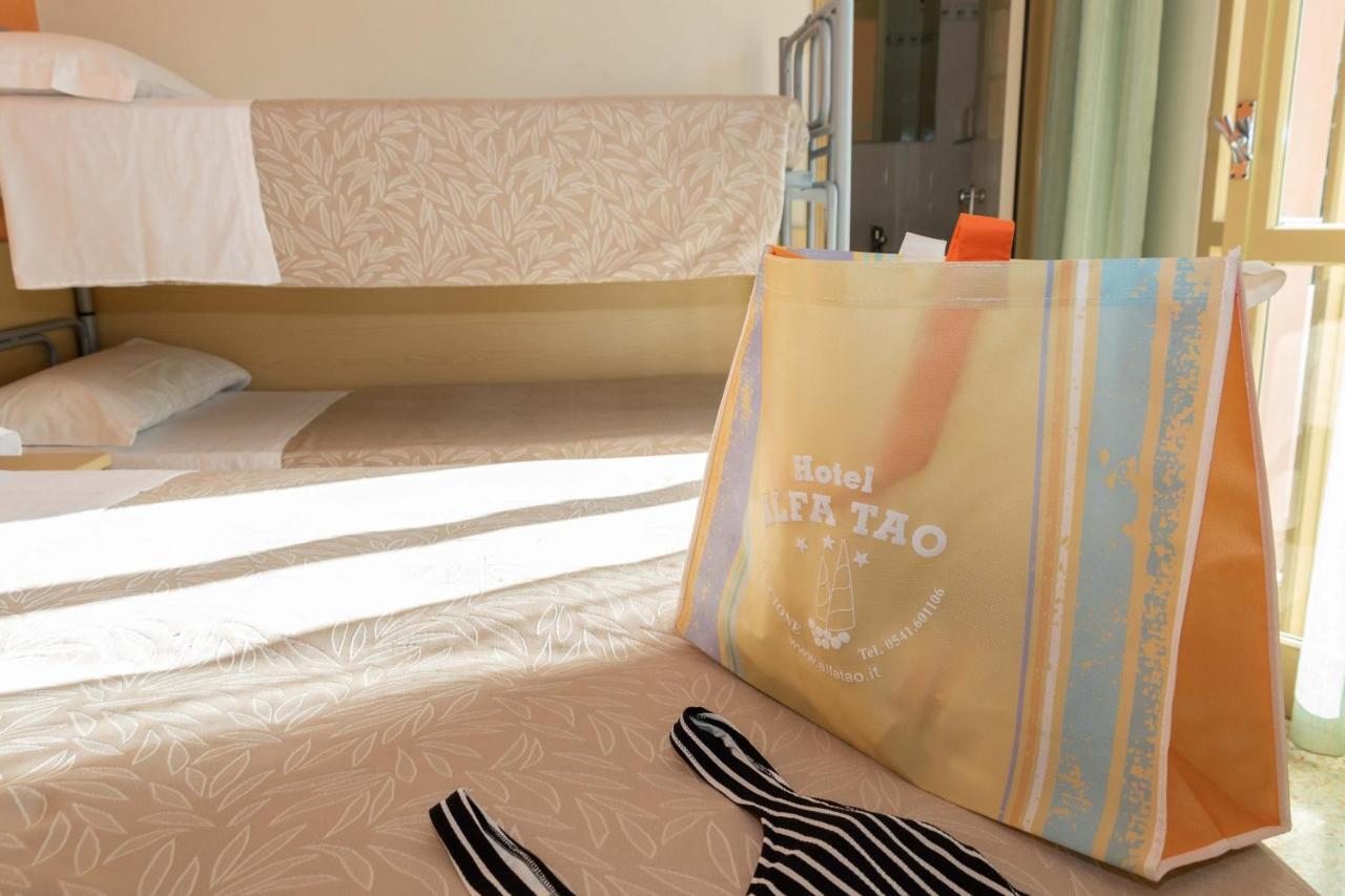 Hotel Alfa Tao Riccione Exteriör bild